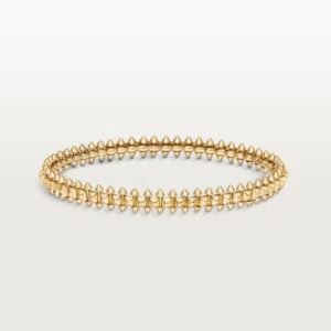 stud bracelet